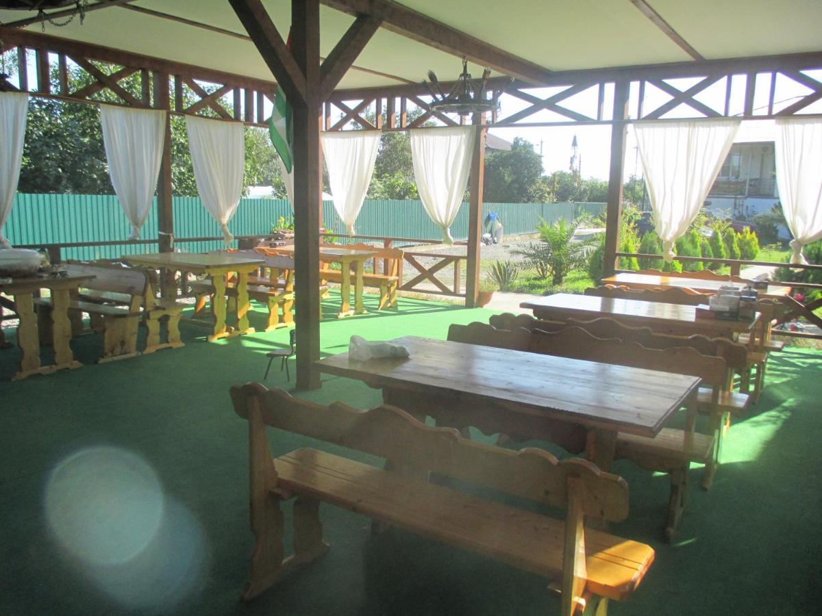 Guest House У Дедушки Самвела #N/A ภายนอก รูปภาพ