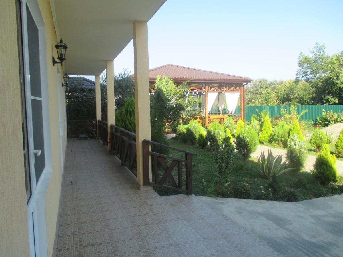 Guest House У Дедушки Самвела #N/A ภายนอก รูปภาพ