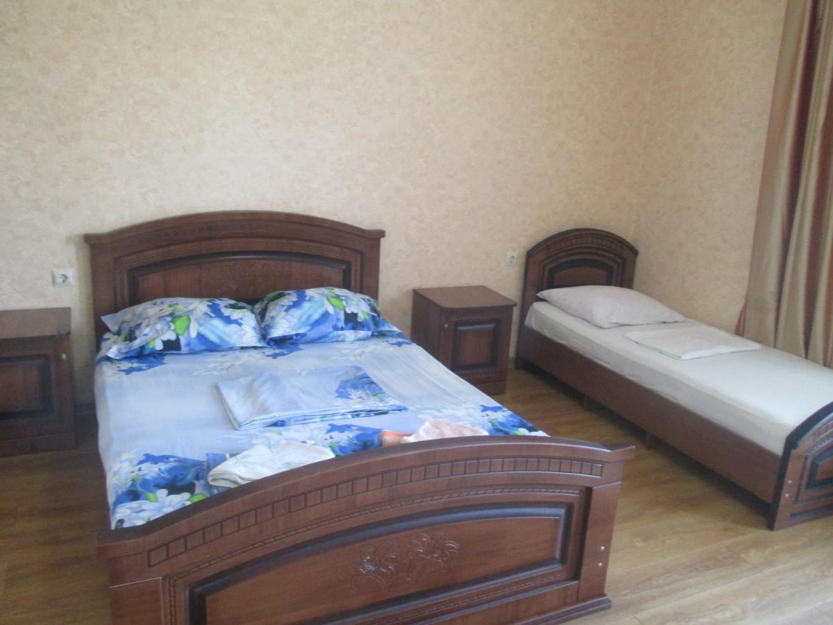 Guest House У Дедушки Самвела #N/A ภายนอก รูปภาพ