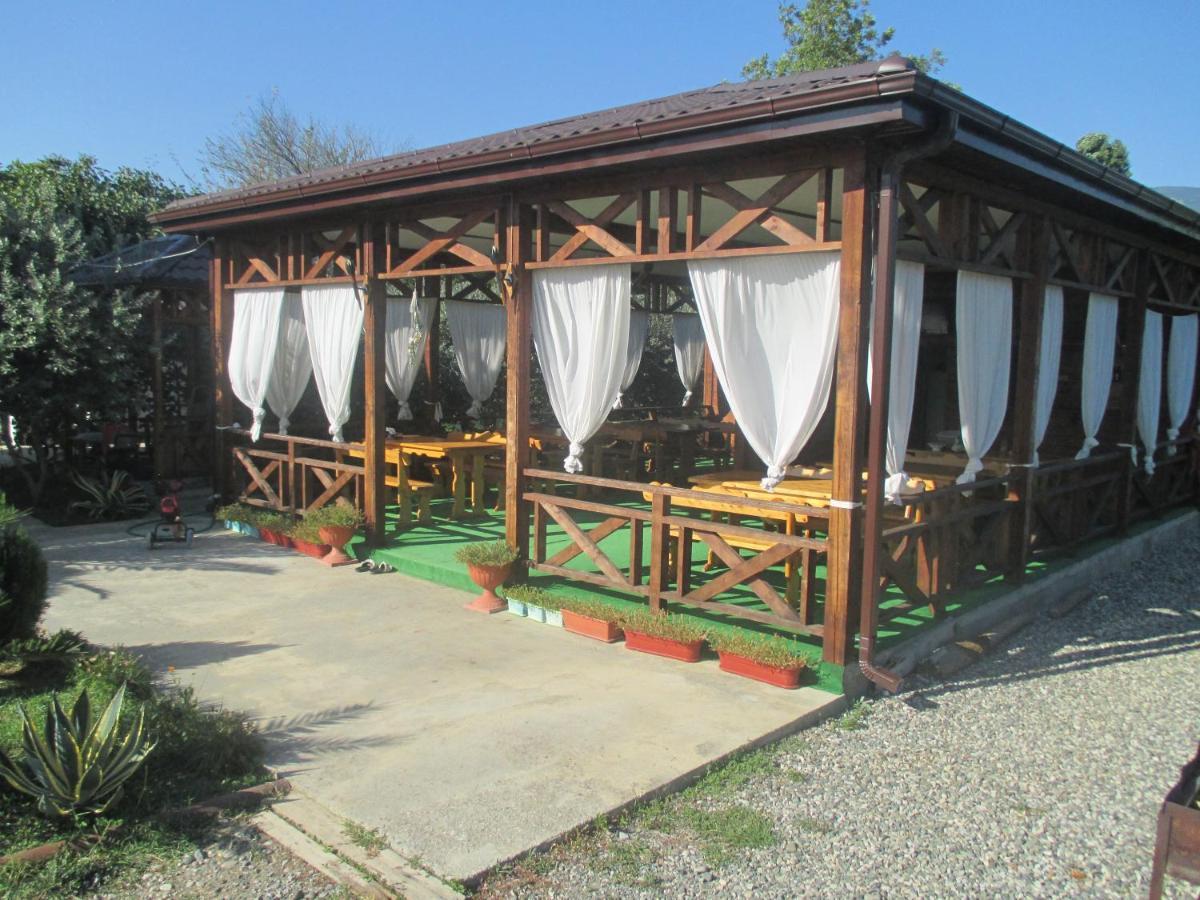 Guest House У Дедушки Самвела #N/A ภายนอก รูปภาพ